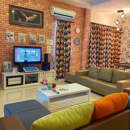 Teluk Batik 17Paradisehome Private Pool Karaoke Snooker Bbq 15Pax Lumut Zewnętrze zdjęcie