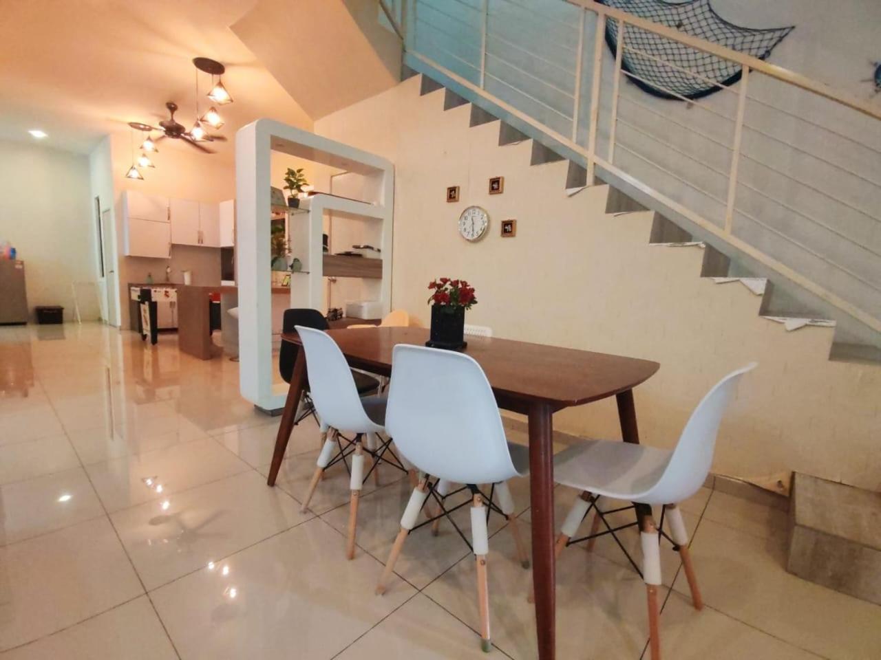 Teluk Batik 17Paradisehome Private Pool Karaoke Snooker Bbq 15Pax Lumut Zewnętrze zdjęcie