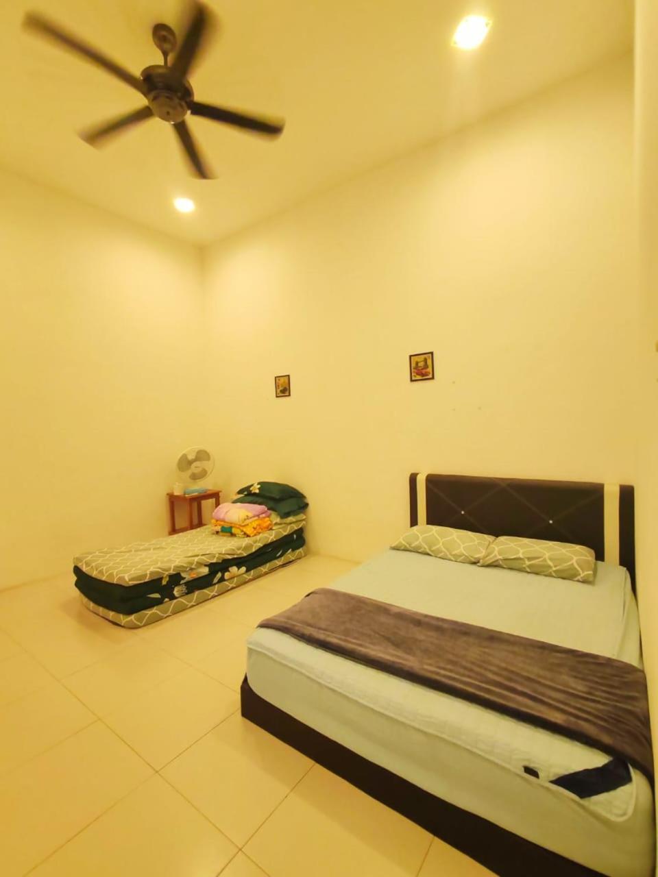 Teluk Batik 17Paradisehome Private Pool Karaoke Snooker Bbq 15Pax Lumut Zewnętrze zdjęcie